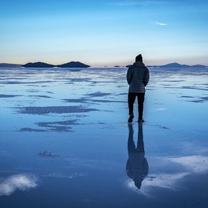 Meet your Posher, Russell